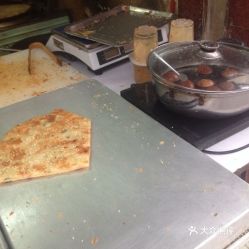 电话 地址 价格 营业时间 迈皋桥 和燕路小吃快餐团购