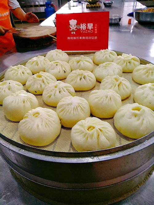 信阳罗山香酱饼有一家小吃培训机构很专业