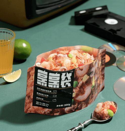 从1000 食品包装设计中,我们发现了爆品包装的三个共同特点